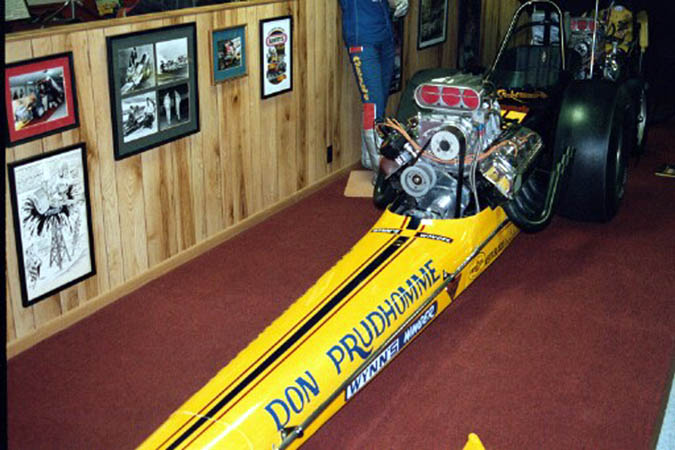 {short description of image}