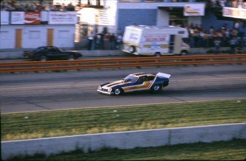 {short description of image}