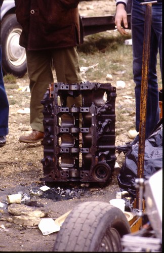 {short description of image}