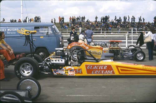 {short description of image}