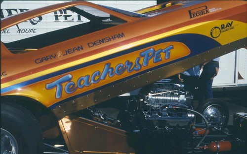 {short description of image}