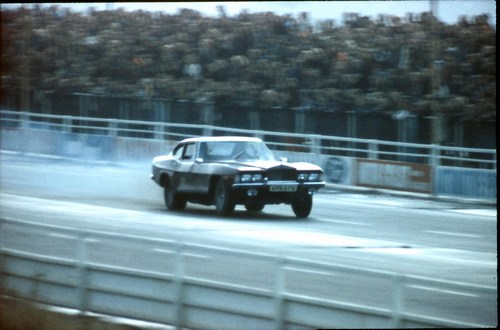 {short description of image}