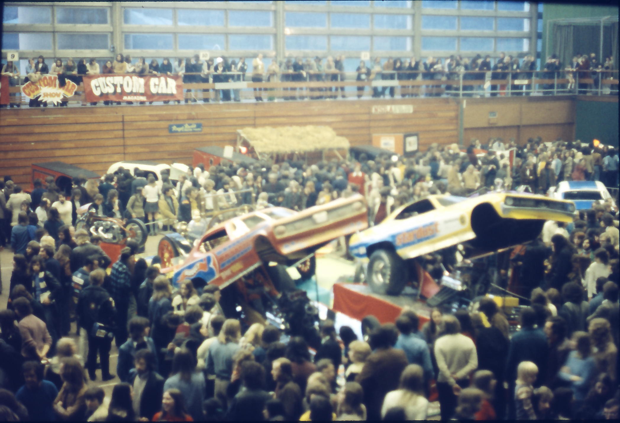 {short description of image}