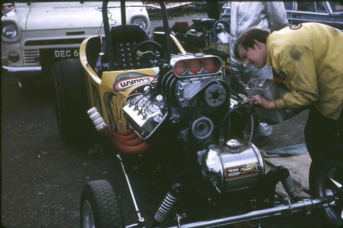 {short description of image}